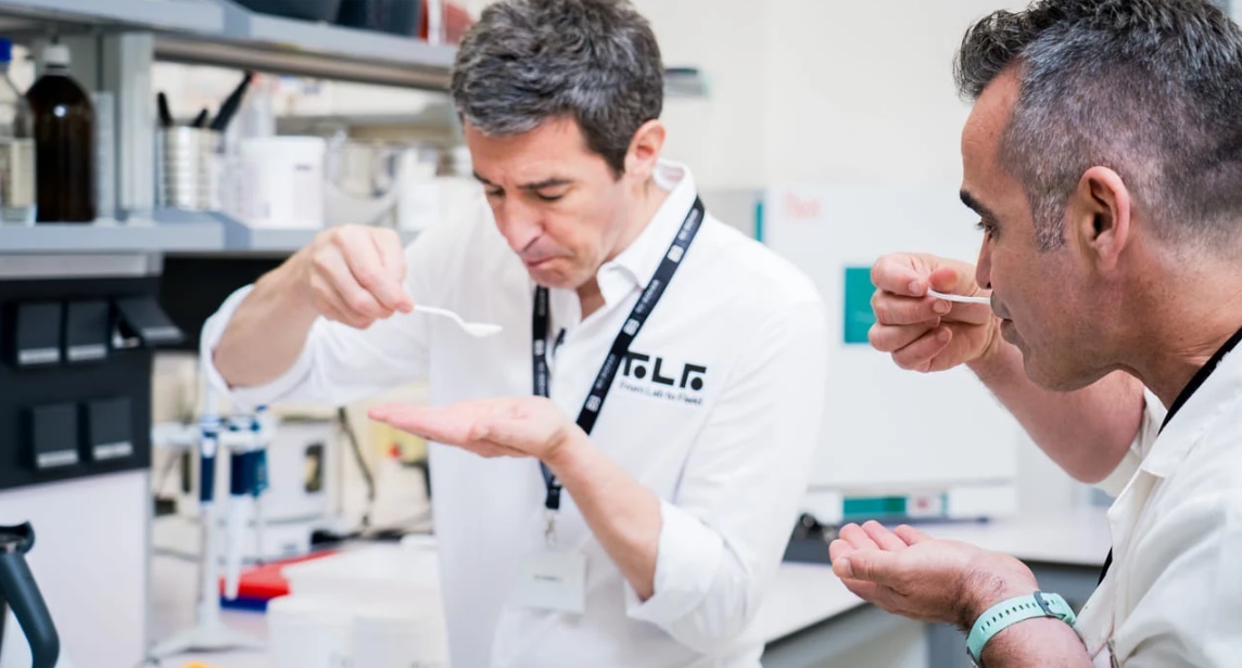 FLF eleva a la ciencia la creación de suplementos nutricionales para deportistas. FLF