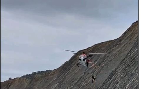 Rescate en el Flysh de Zumaia. ERTZAINTZA 