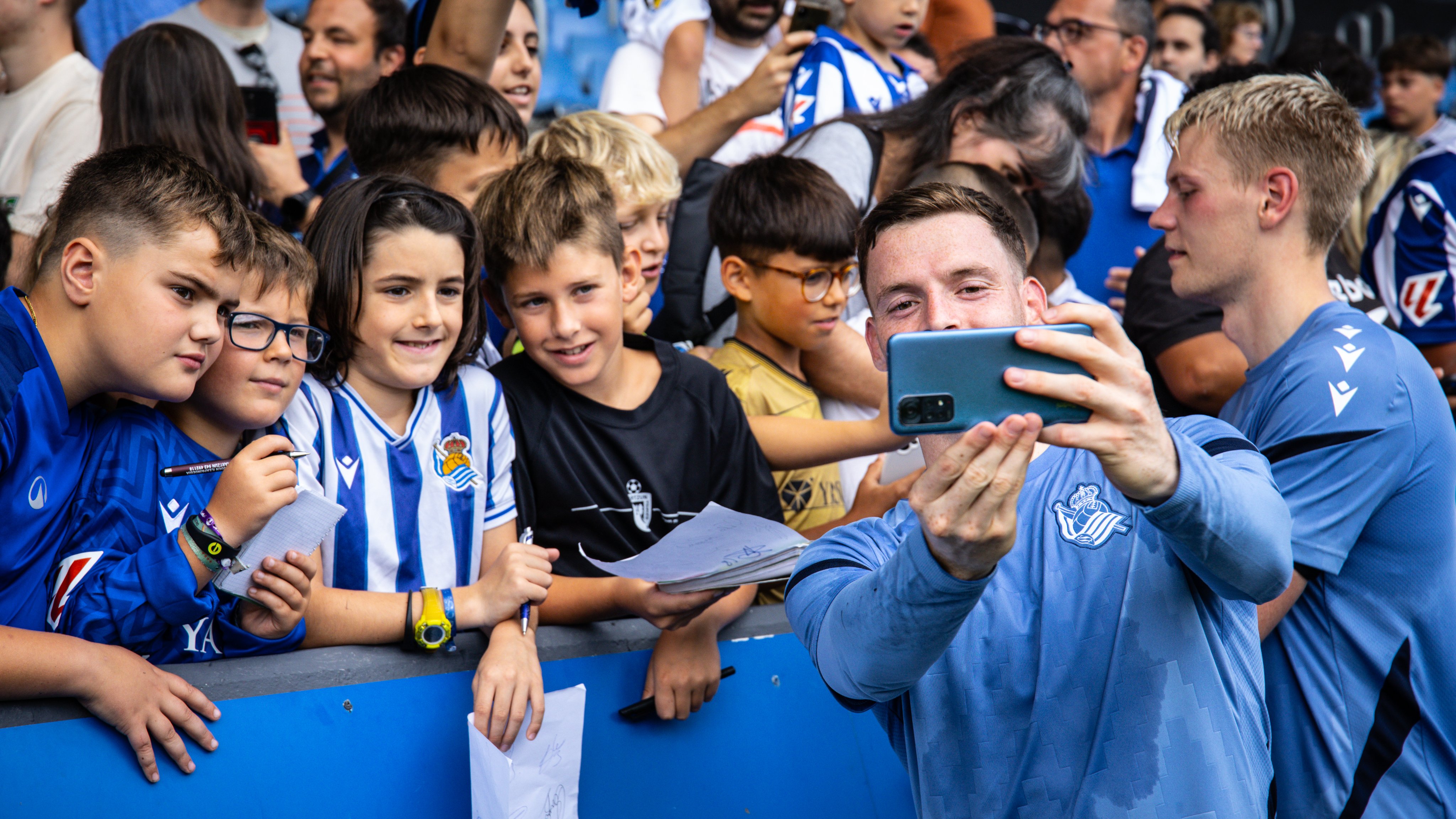 La Real ha abierto hoy Zubieta a sus aficionados. REAL SOCIEDAD