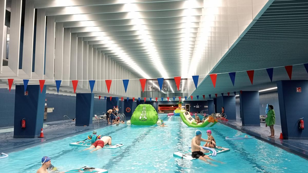 Los hinchables acuáticos se instalarán en la piscina de Zorrotza Bilboko Udala