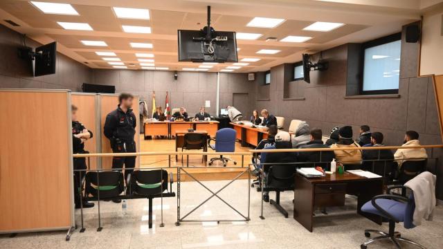 Primera de las sesiones que acoge la Audiencia de Bizkaia por la agresión homófoba ocurrida en Basauri en junio de 2021 EP