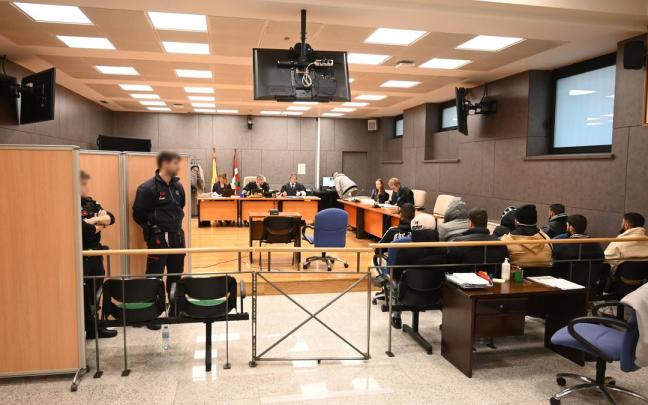 Primera de las sesiones que acoge la Audiencia de Bizkaia por la agresión homófoba ocurrida en Basauri en junio de 2021 EP