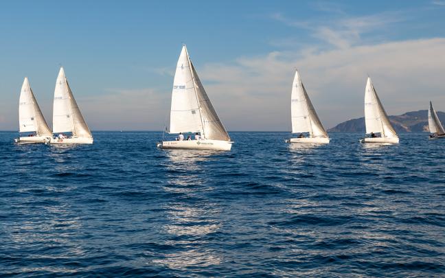 La ausencia de viento fue el triste protagonista de la regata / Foto: RCMA-RSC