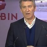 Alberto Núñez Feijoó durante su visita a la empresa Fribin