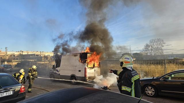 Incendio de una furgoneta en Tudela DNN