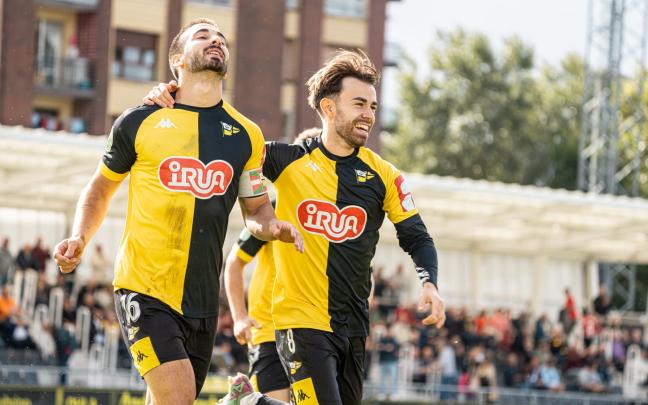 Los jugadores del Portugalete celebran un gol en La Florida / Club Portugalete