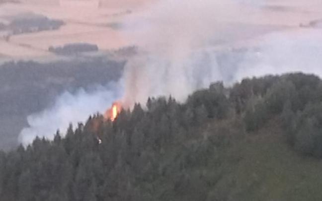 Incendio en el monte de Galarreta Diputación Foral de Álava