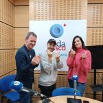 Galder Varas, flanqueado por Txema Gutiérrez e Iranzu Calvo