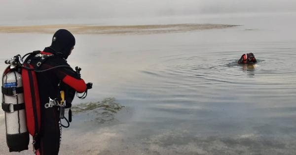 Dispositivo de búsqueda de la persona desaparecida en el embalse de Ullibarri Gamboa. Foto: Departamento Vasco de Seguridad