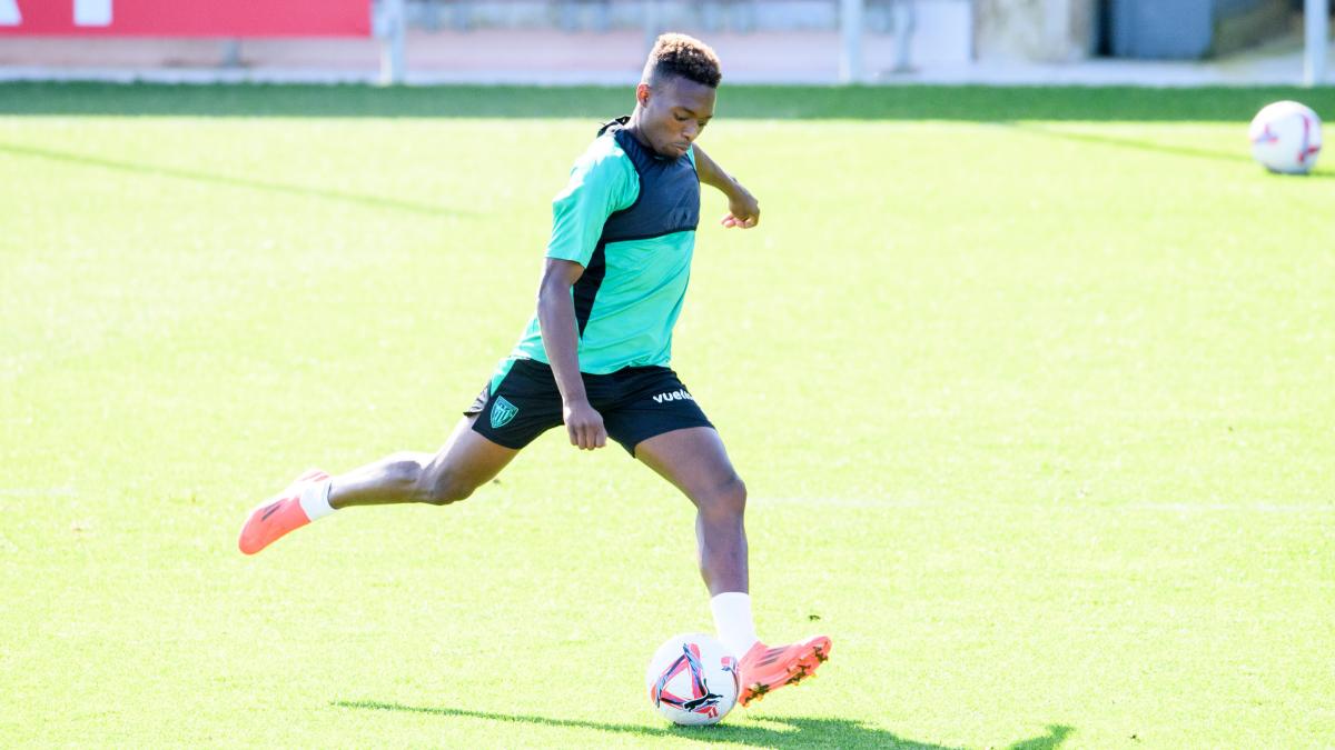 Álvaro Djaló en un entrenamiento / Athletic Club