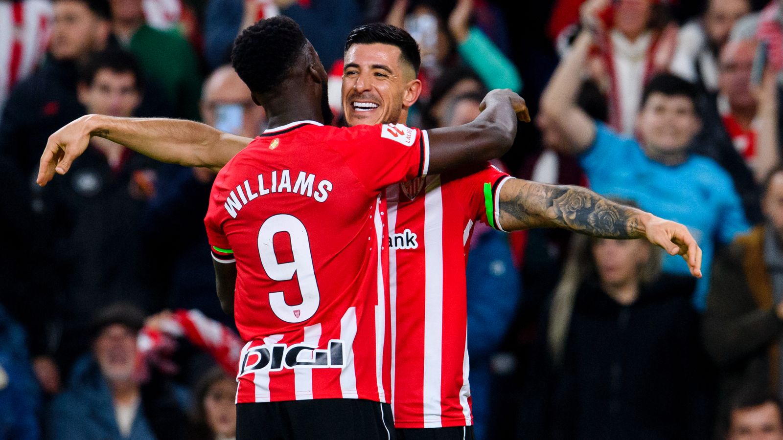 Yuri e Iñaki Williams celebran uno de los goles de la noche / Athletic Club