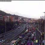 Retenciones AP-8. X: @TRAFIKOAEJGV