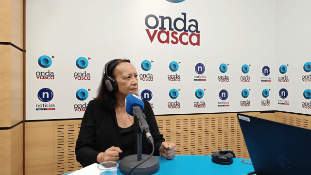 La Cónsul General de Venezuela en Bilbao en los estudios de ONDA VASCA