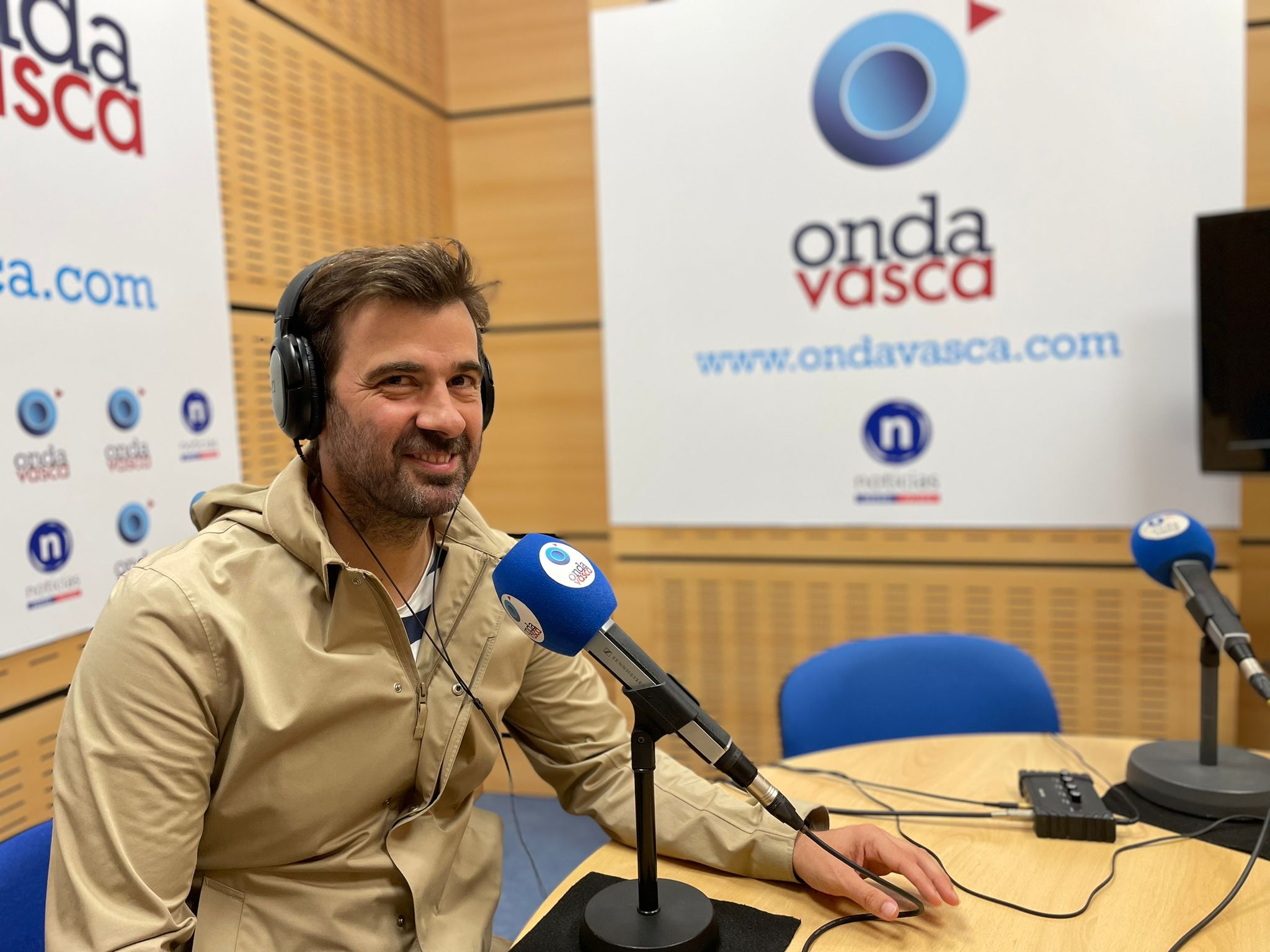 Gorka Alvarez, cantante del grupo musical bilbaíno El mentón de Fogarty