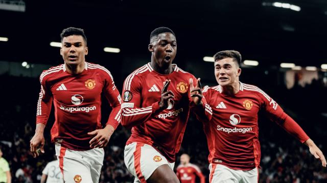 Los jugadores del Manchester United celebrando la clasificación frente al Olympique de Lyon. Foto: MANCHESTER UNITED FC Los jugadores del Manchester United celebrando la clasificación frente al Olympique de Lyon. Foto: MANCHESTER UNITED FC