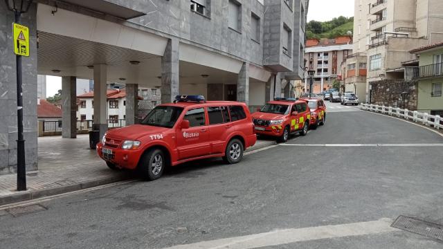 Bomberos de Euskadi desplazados a Mutriku. X: @BomberosEuskadi