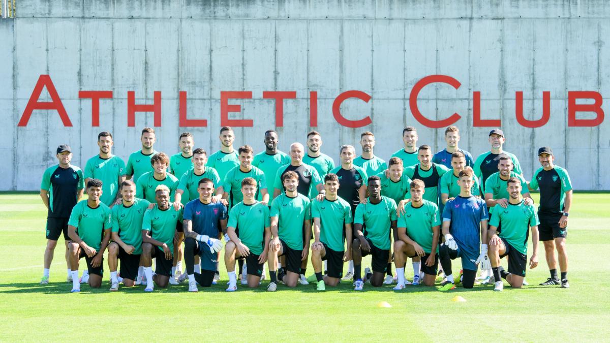 Foto de familia del Athletic durante la pretemporada / Athletic Club