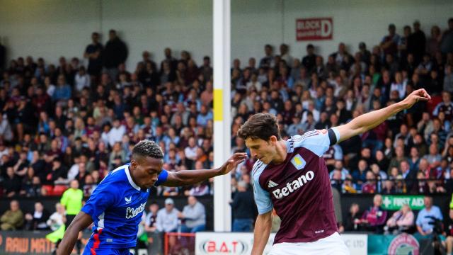 Álvaro Djaló en el encuentro ante el Aston Villa / Athletic Club