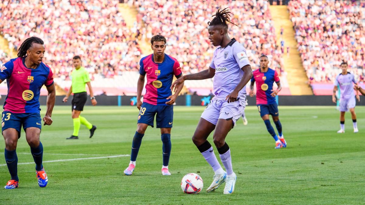 Nico Williams en el partido ante el FC Barcelona / Athletic Club