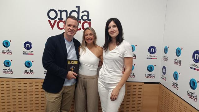 Haizea López en los estudios de Onda Vasca