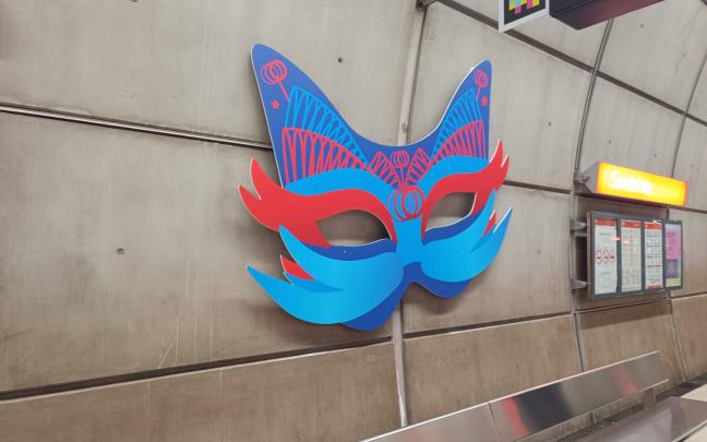 lgunas estaciones se vestirán de fiesta, sumándose al ambiente carnavalero con una ambientación especial.