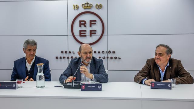 Gil Marín, Louzán y Aperribay, este mañana en la reunión celebrada en Las Rozas