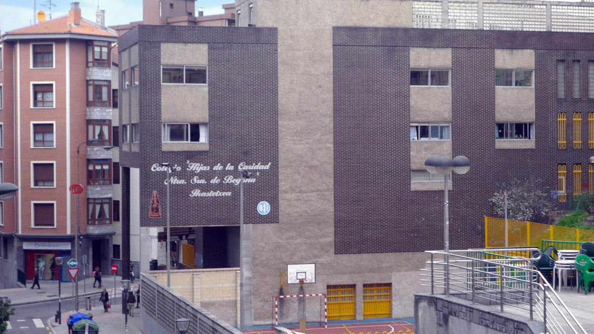 Colegio Hijas de la Caridad de Nuestra Señora de Begoña ubicado en el barrio bilbaíno de Santutxu. WEB RISTAU ESKOLA