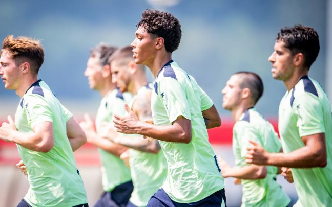 Los athleticzales podrán disfrutar de sus ídolos el jueves próximo en Lezama. / ATHLETIC CLUB