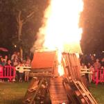 está prohibido el uso de líquidos inflamables o explosivos y materiales cuya combustión genere humos tóxicos.