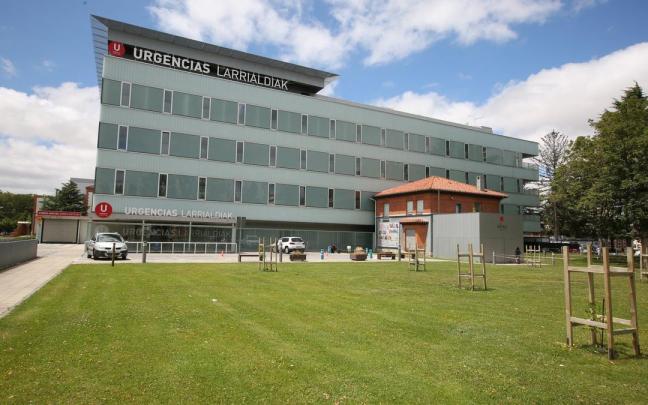 Exterior edificio de Urgencias del Hospital Universitario de Navarra. Javier Bergasa