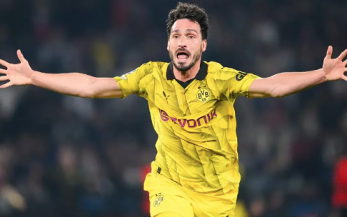 Matt Hummels celebra un gol con el Borussia. / N.G.