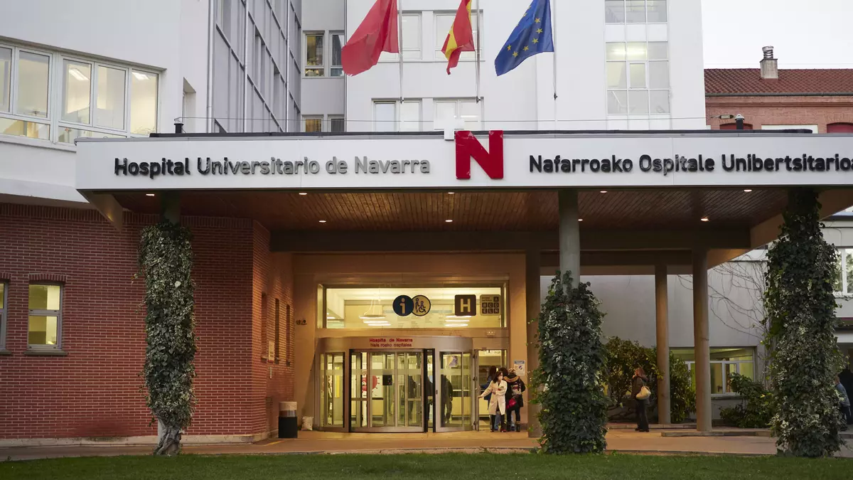 Entrada del Hospital Universitario de Navarra. EP