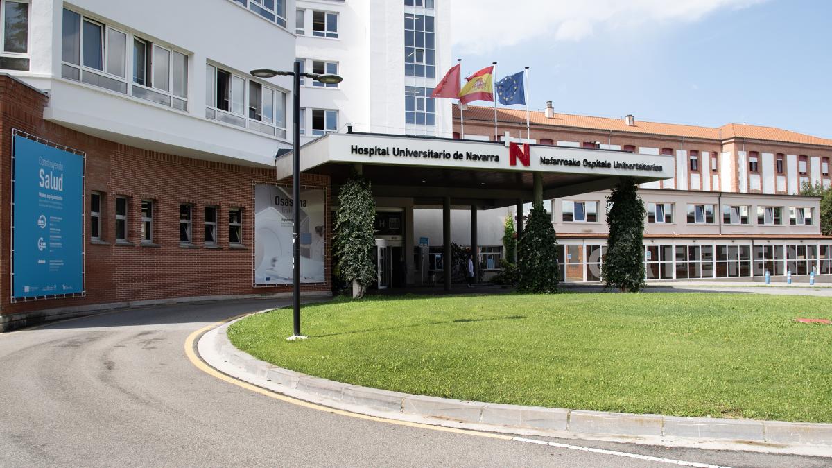 Entrada del antiguo Hospital de Navarra, ahora Hospital Universitario de Navarra. Foto: Departamento de Salud