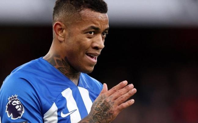 Igor Julio, en un partido con el Brighton. NOTICIAS DE GIPUZKOA Igor Julio, en un partido con el Brighton. NOTICIAS DE GIPUZKOA