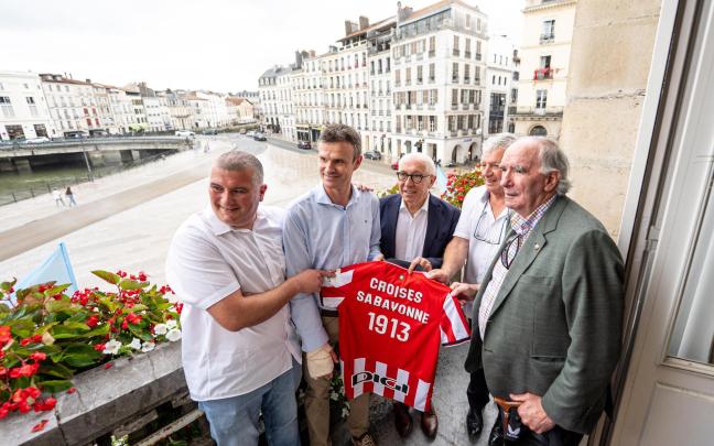 El Athletic afianza su apuesta en Iparralde e incorporar al Croises a su lista de clubs convenidos / Athletic Club El Athletic afianza su apuesta en Iparralde e incorporar al Croises a su lista de clubs convenidos / Athletic Club