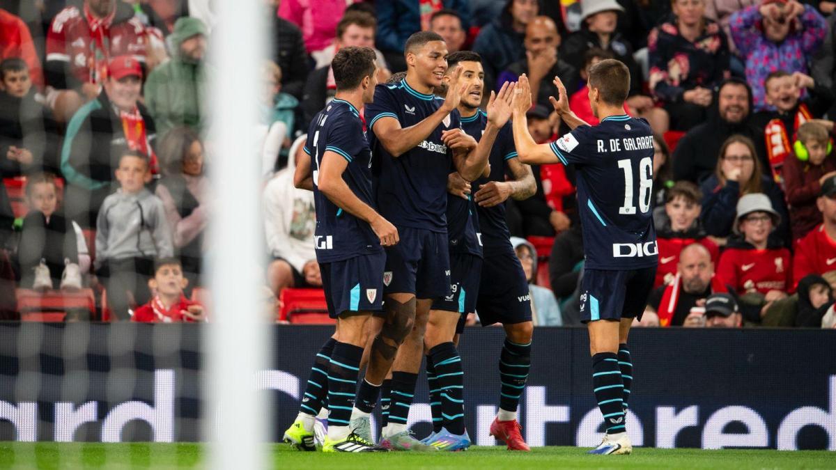 Maroan Sannadi celebra su gol en Anfield / Athletic Club
