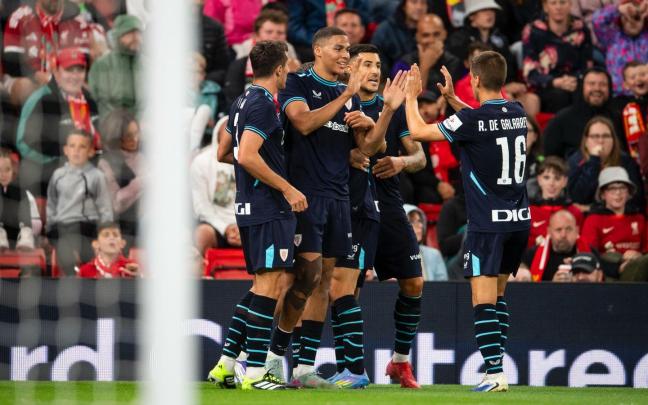 Maroan Sannadi celebra su gol en Anfield / Athletic Club