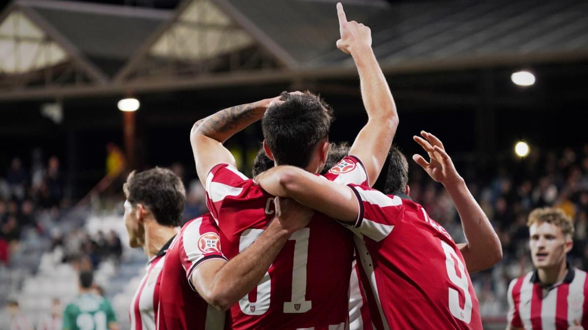Los cachorros celebrando el gol de Conde / Athletic Club