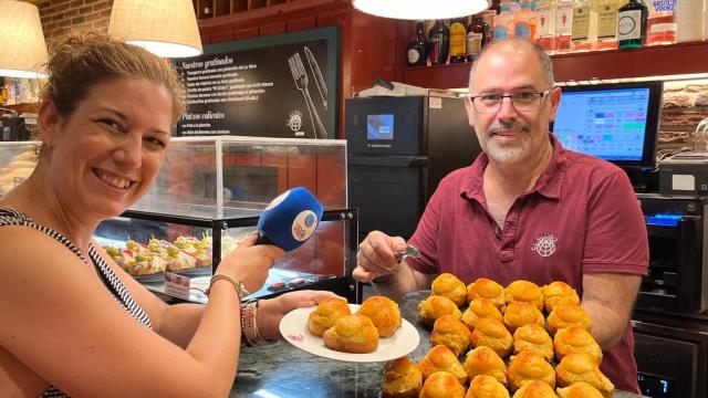 Santi López, del Bar El Globo de Bilbao, entrevistado en Onda Vasca