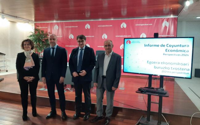 Ana Ugalde, Mauricio Arregui, Javier Zubia e Iñigo Muguruza, en la presentación de esta mañana Ana Ugalde, Mauricio Arregui, Javier Zubia e Iñigo Muguruza, en la presentación de esta mañana