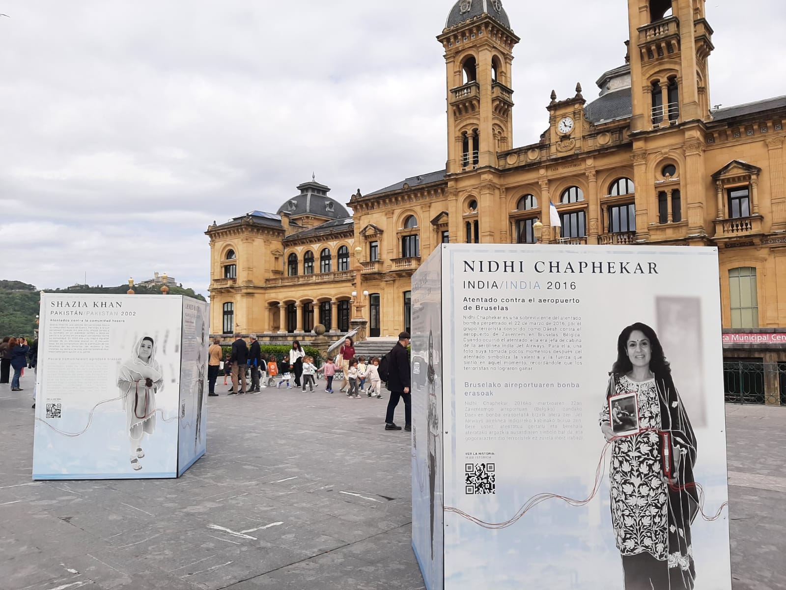 Exposición 'Memories' en los Jardines de Alderdi Eder, en Donostia