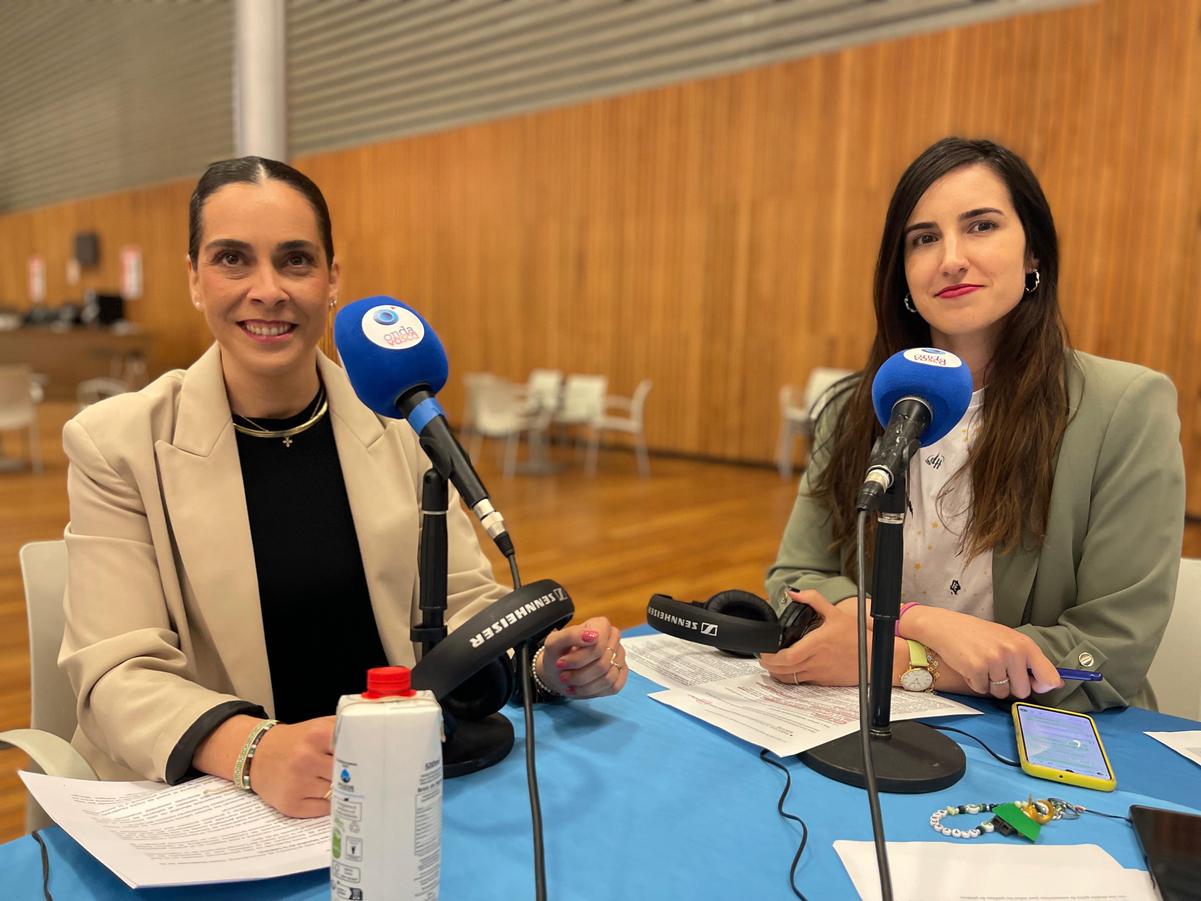 María Saiz, directora general de Turismo y Hostelería del Gobierno de Cantabria, en el set de Onda Vasca María Saiz, directora general de Turismo y Hostelería del Gobierno de Cantabria, en el set de Onda Vasca
