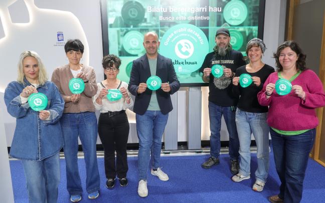 Presentación de la iniciativa 'Altxa Burua' en Donostia Presentación de la iniciativa 'Altxa Burua' en Donostia