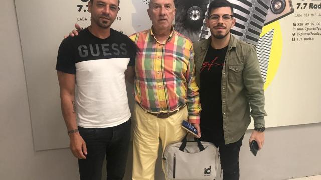 José Rodriguez (derecha), junto a Alfredo del Castillo (centro) y Guayre (izquierda)