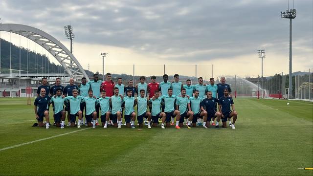 El Athletic ha escenificado hoy la primera foto grupal de la pretemporada El Athletic ha escenificado hoy la primera foto grupal de la pretemporada