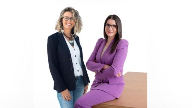 Diana Al Azem y Miriam Al Adib