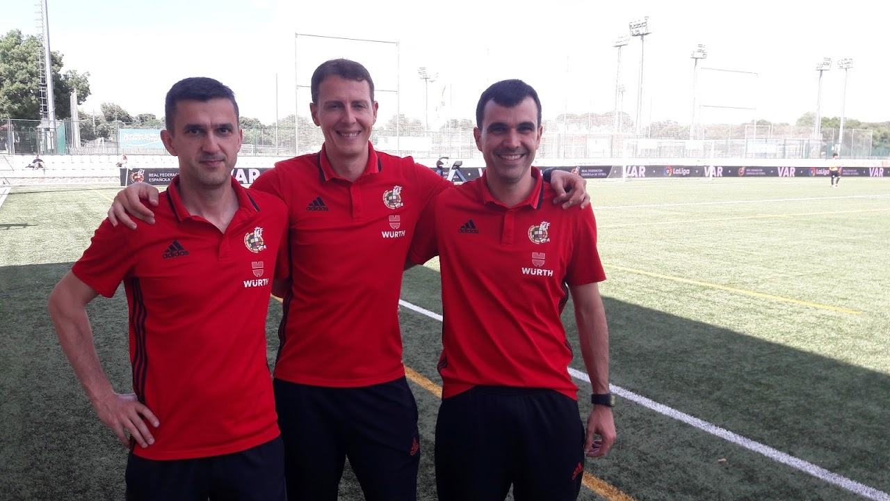 Andoni Huerga a la izquierda en imagen junto a Medié Jiménez y Aitor Villate