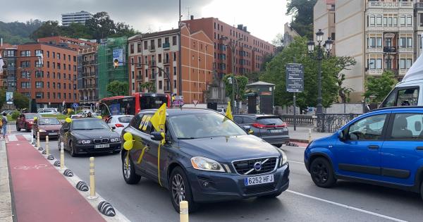 La Ertzaintza colapsa Bilbao. Foto de archivo