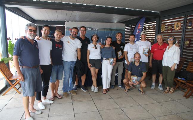 Foto de familia de los ganadores del VI Trofeo Juan Manuel Alonso-Allende. Foto: RCMA-RSC