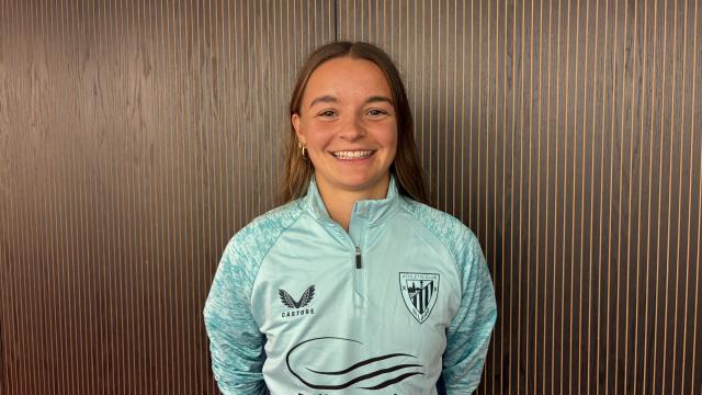 Sara Ortega atendió a Onda Vasca en San Mamés antes del partido ante el Real Madrid